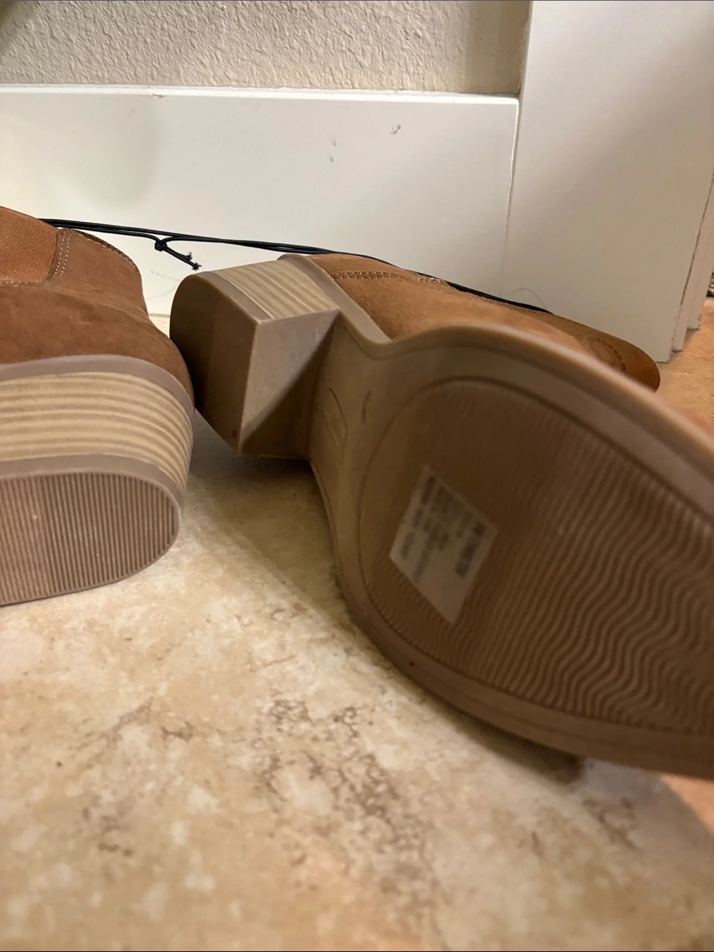 Arizona Jean Company stylish suede