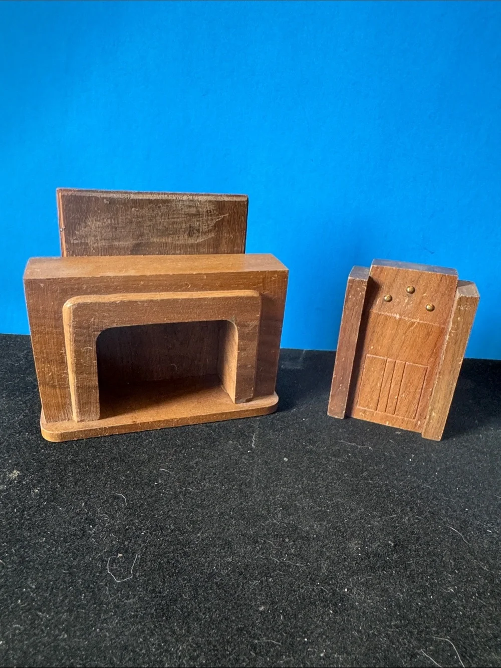 Vintage Miniature Wood Dollhouse Fireplace and Floor Radio