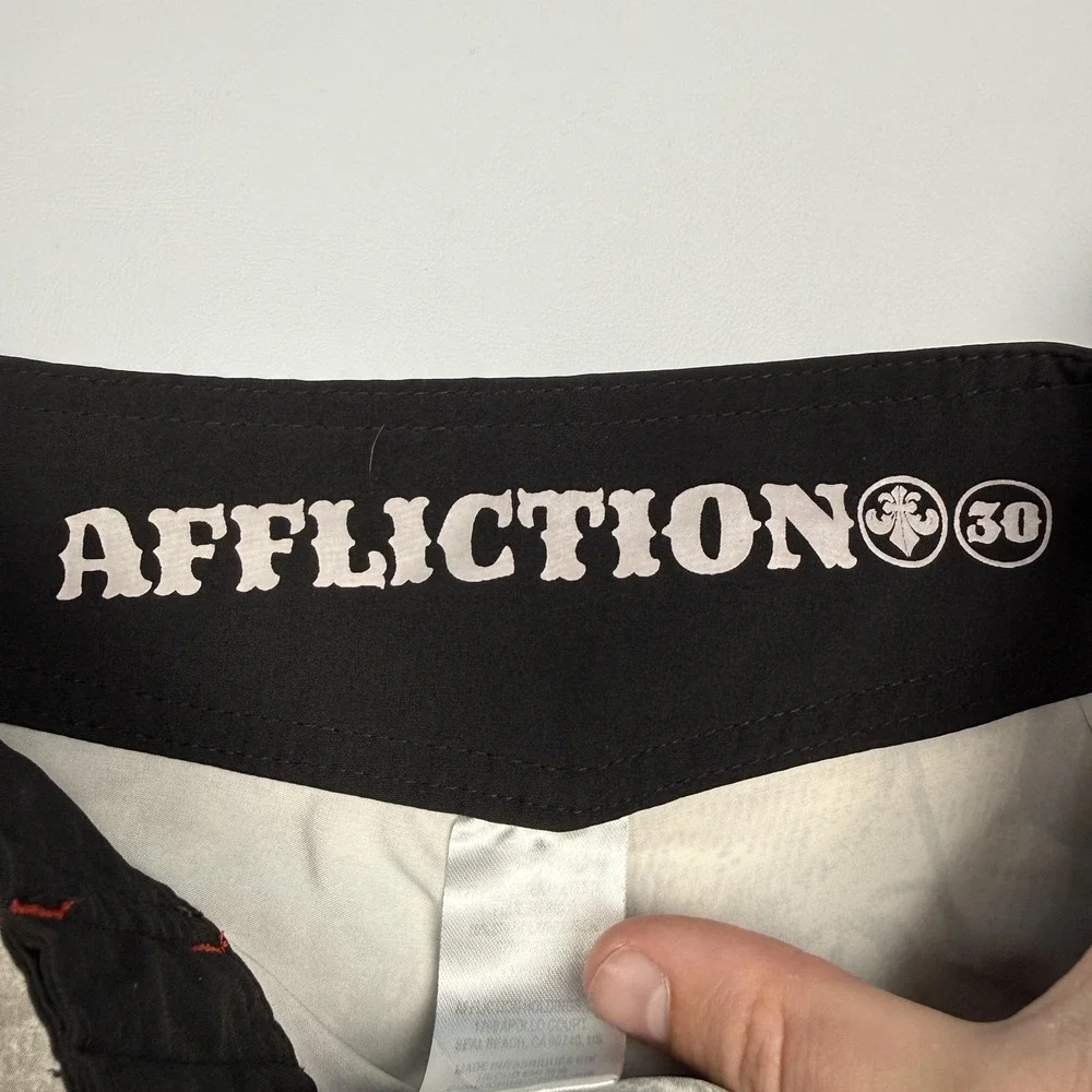 Affliction Board Shorts Mens 30 Gray Skull American Graphic Swim Surf Trunks