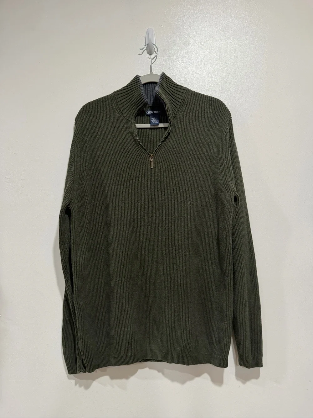 Cherokee men’s olive
