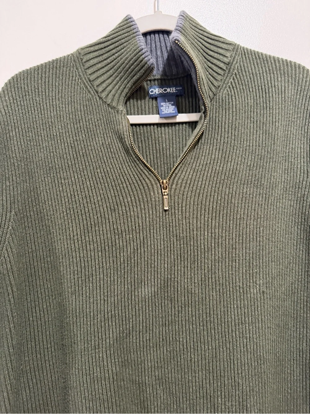 Cherokee men’s olive