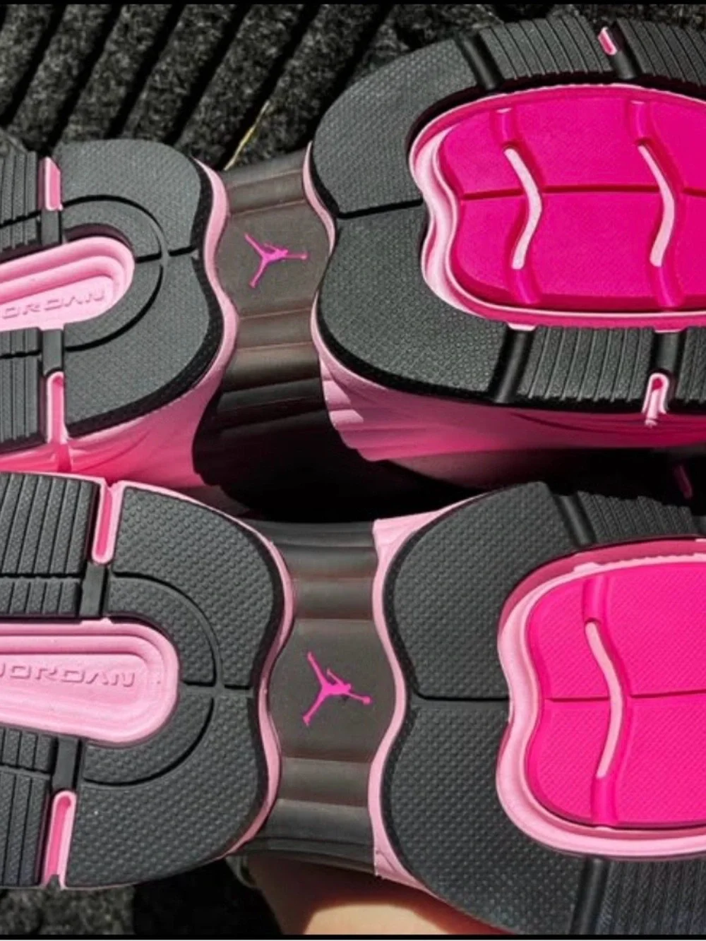 Jordan bold pink