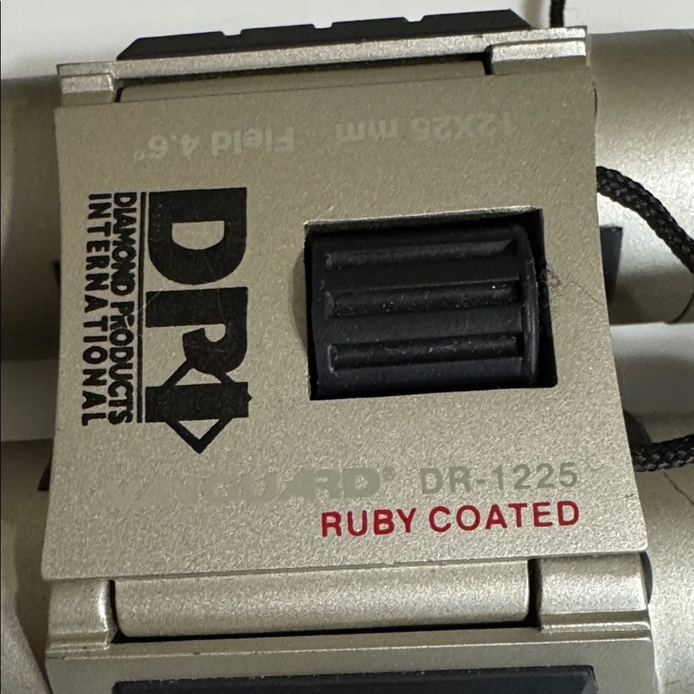 N/A black outdoor binoculars