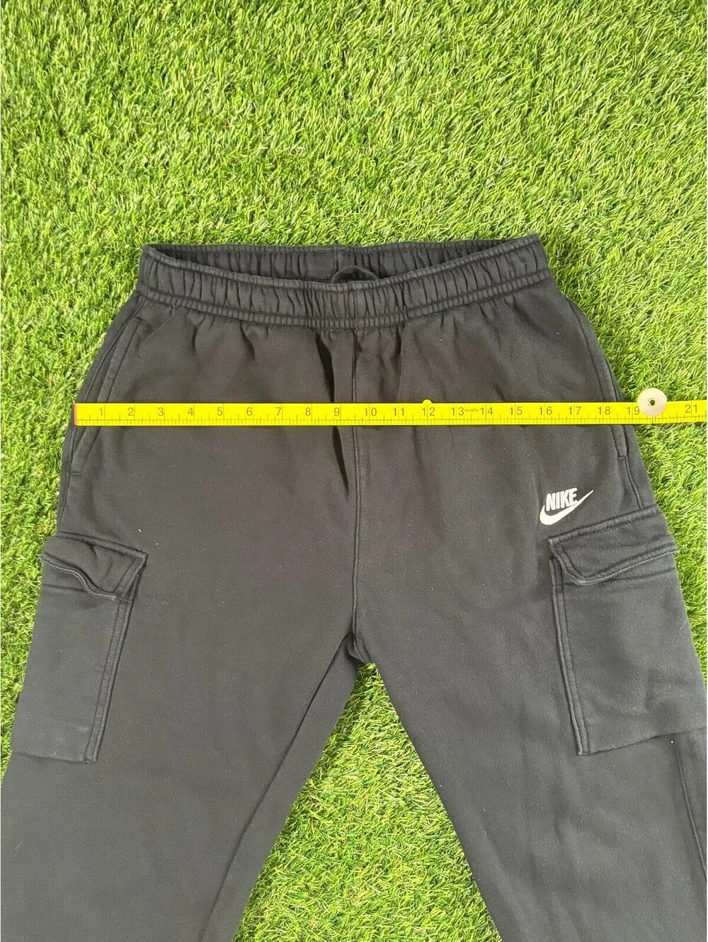 Vintage Nike Black Fleece Cargo Jogger Pants, Men's M