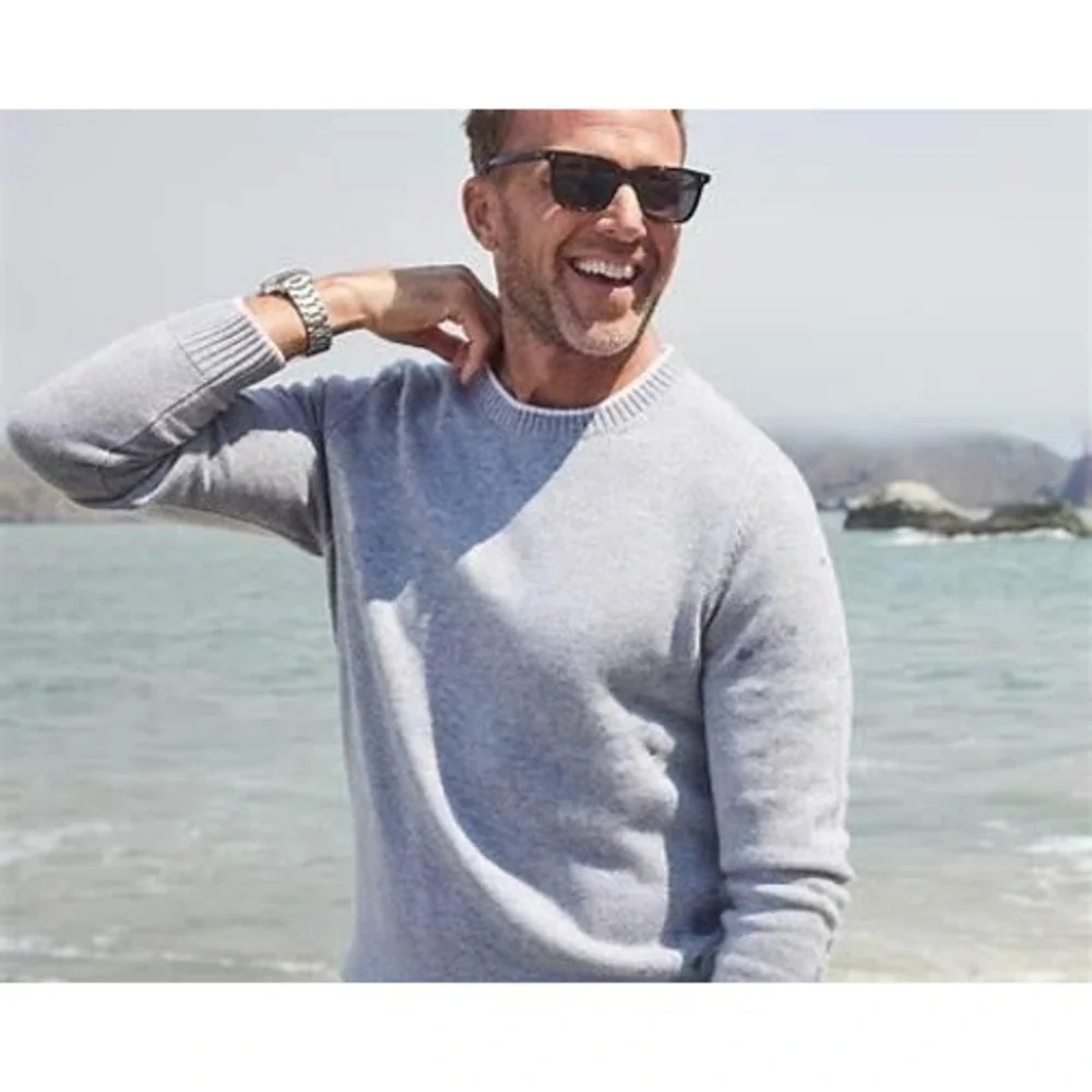 Collars & Co. size large