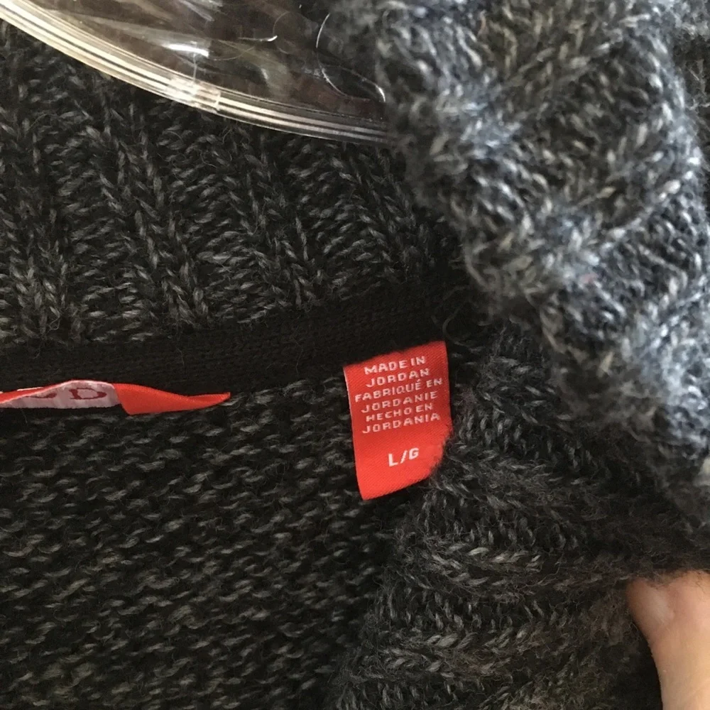 Izod sweater from