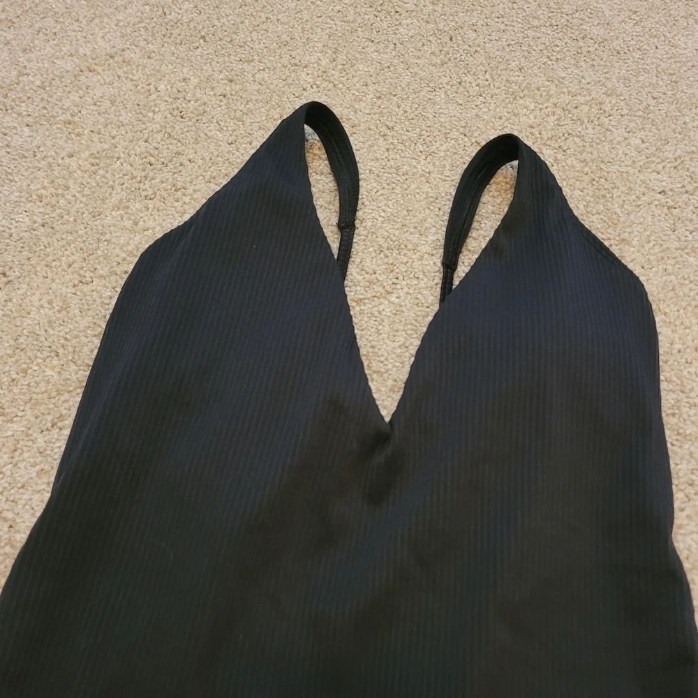 Hollister women black