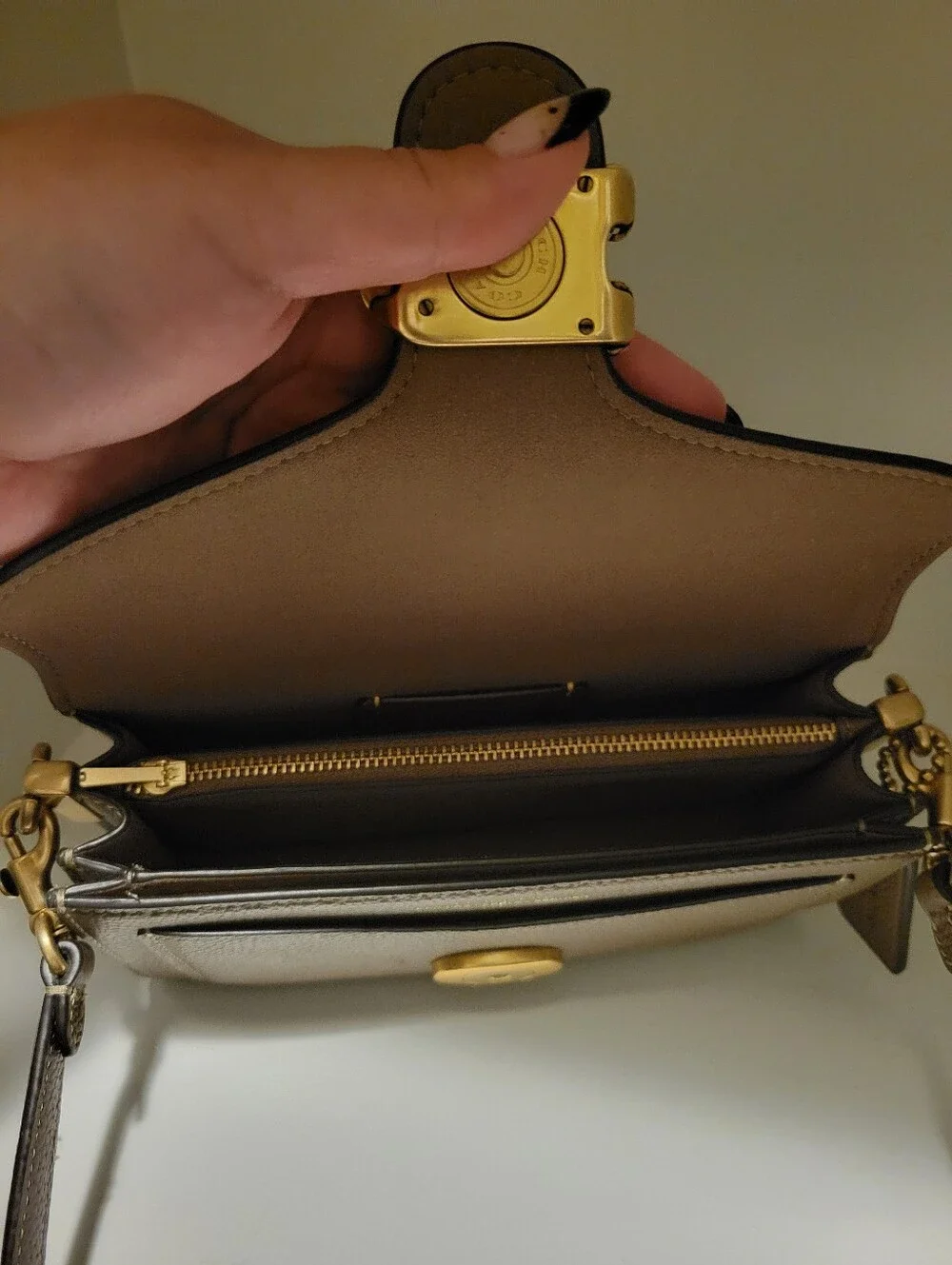 Coach notable strap pre