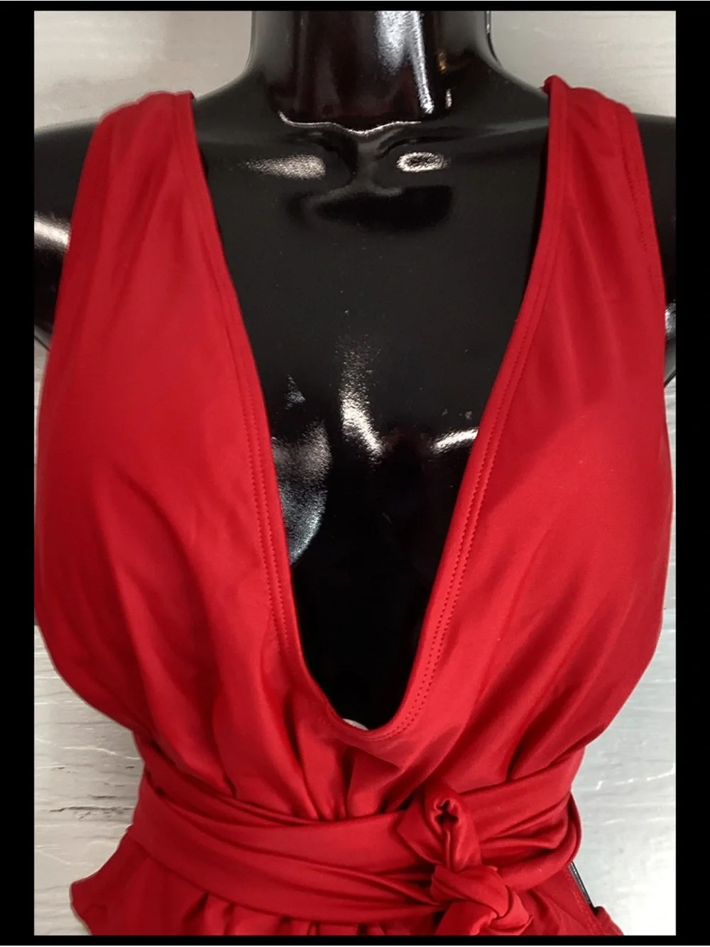 N/A flattering red