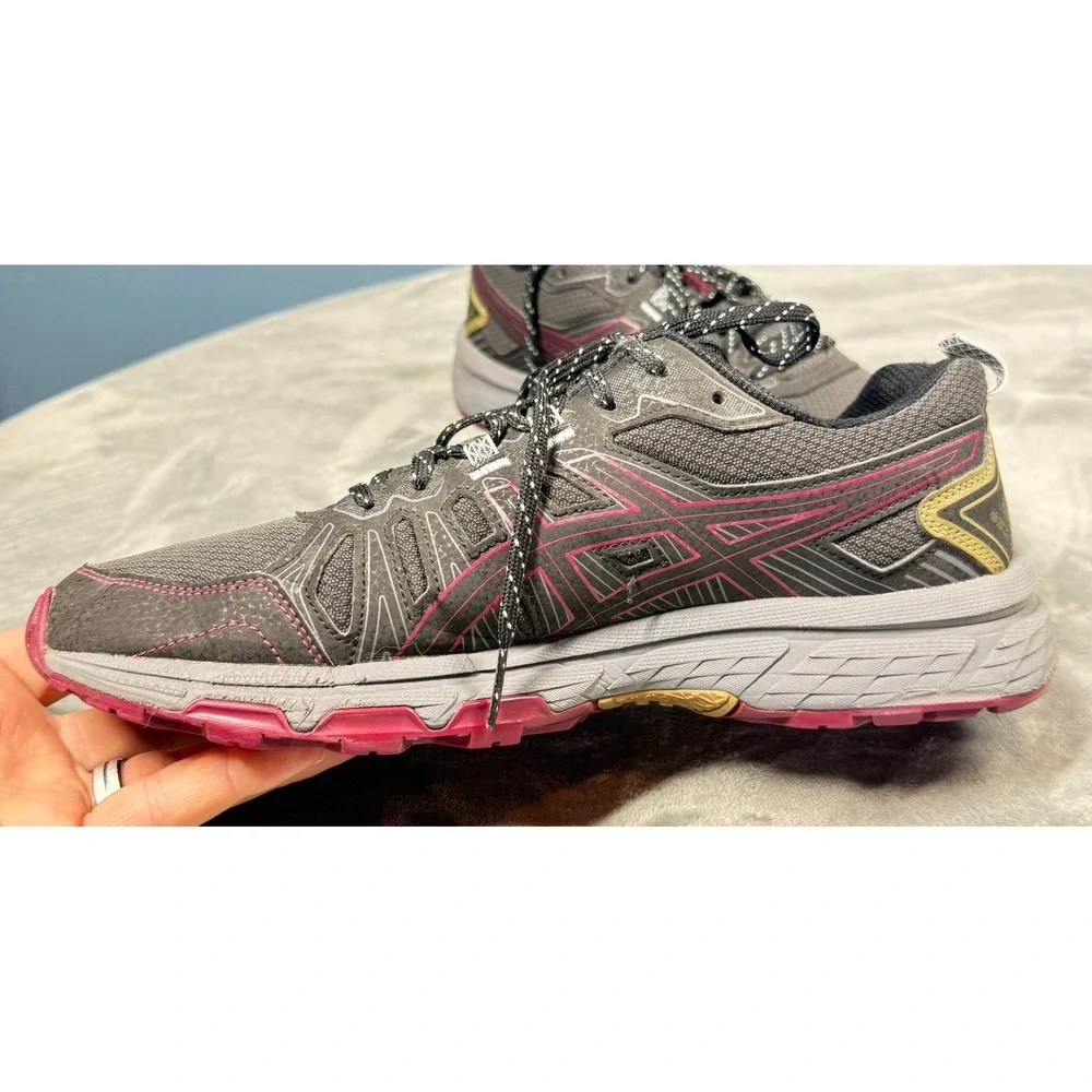 Asics title gel