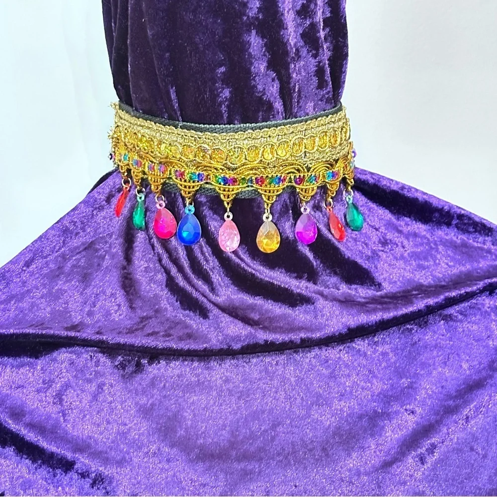 Artisan gold choker