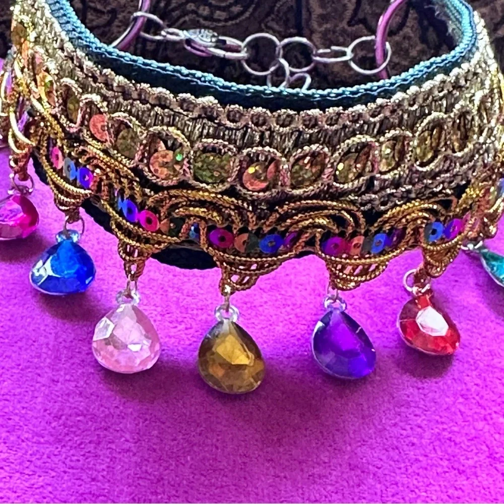 Artisan gold choker