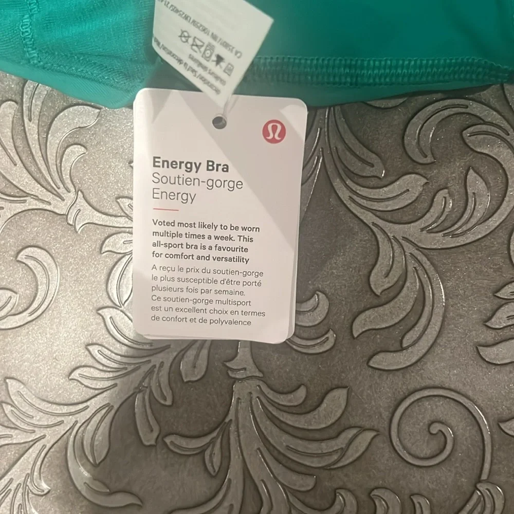 NWT 🍋 Lululemon Emerald Ice Energy Bra Size 2