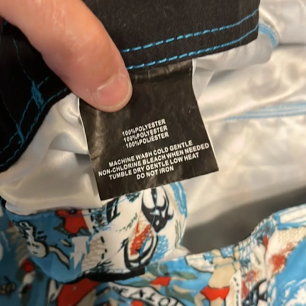 NWOT O’Neill Mens Banner Board-shorts “Lots of Aloha Hawaiian Style