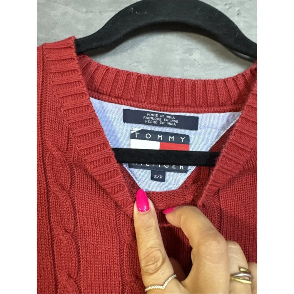Tommy Hilfiger this vintage