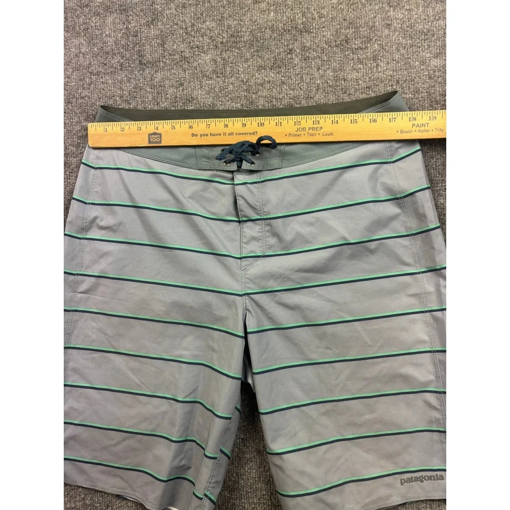 Patagonia flap grey rear