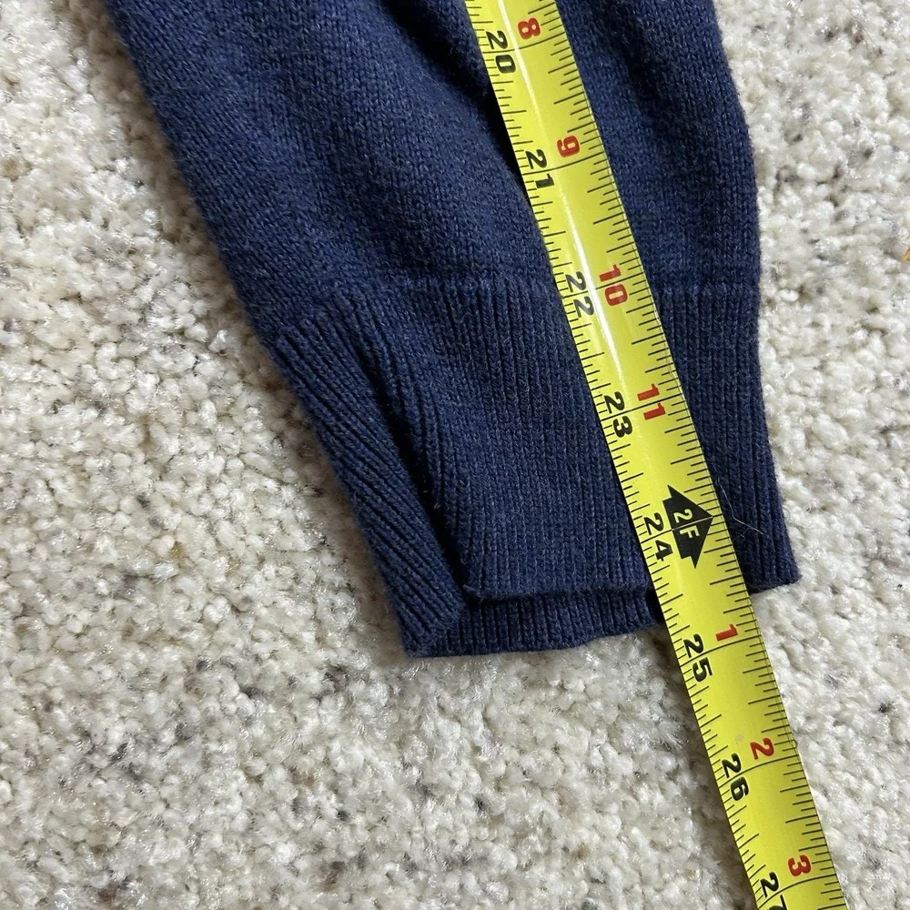 Vineyard Vines excellent measurements