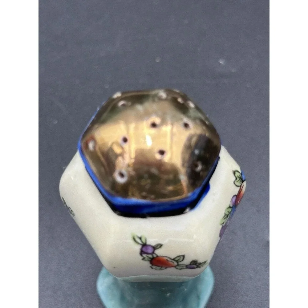 Vintage Art Deco Salt Shaker‎ Japan