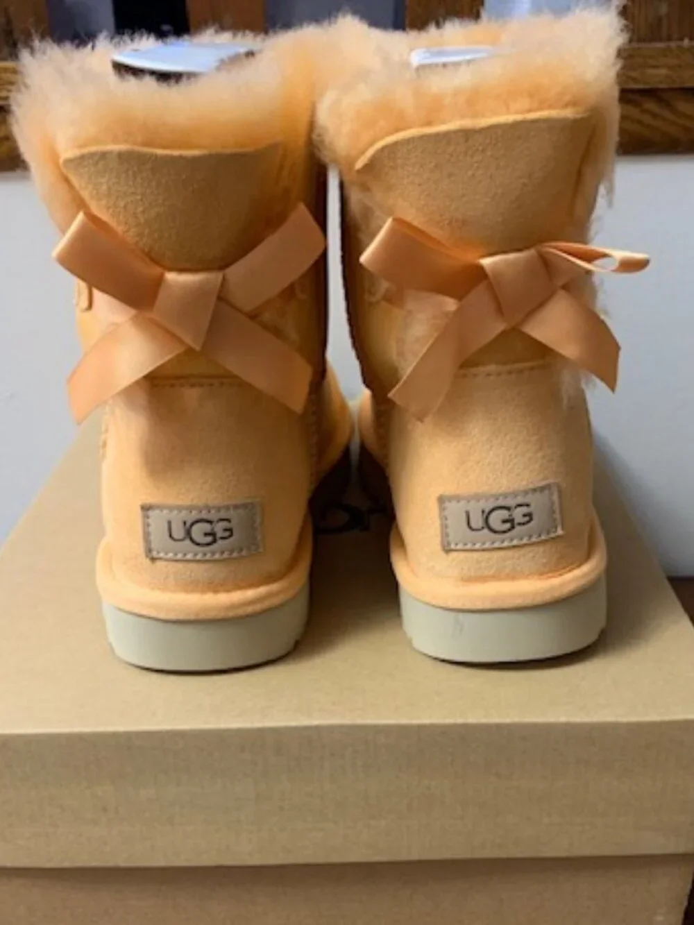 UGG nim peach