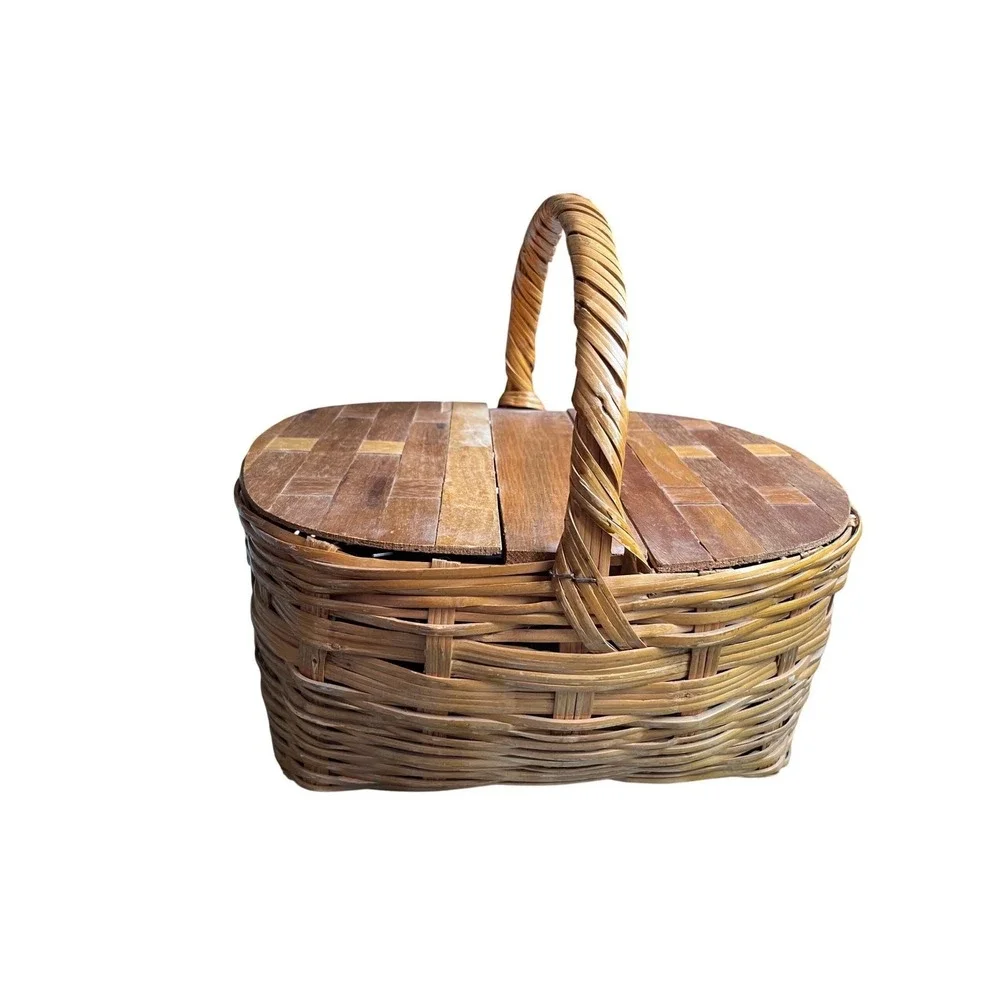 Vintage Wicker Picnic Basket Inlaid Wood Slat Split‎ Lid Oval Woven Reed Handle