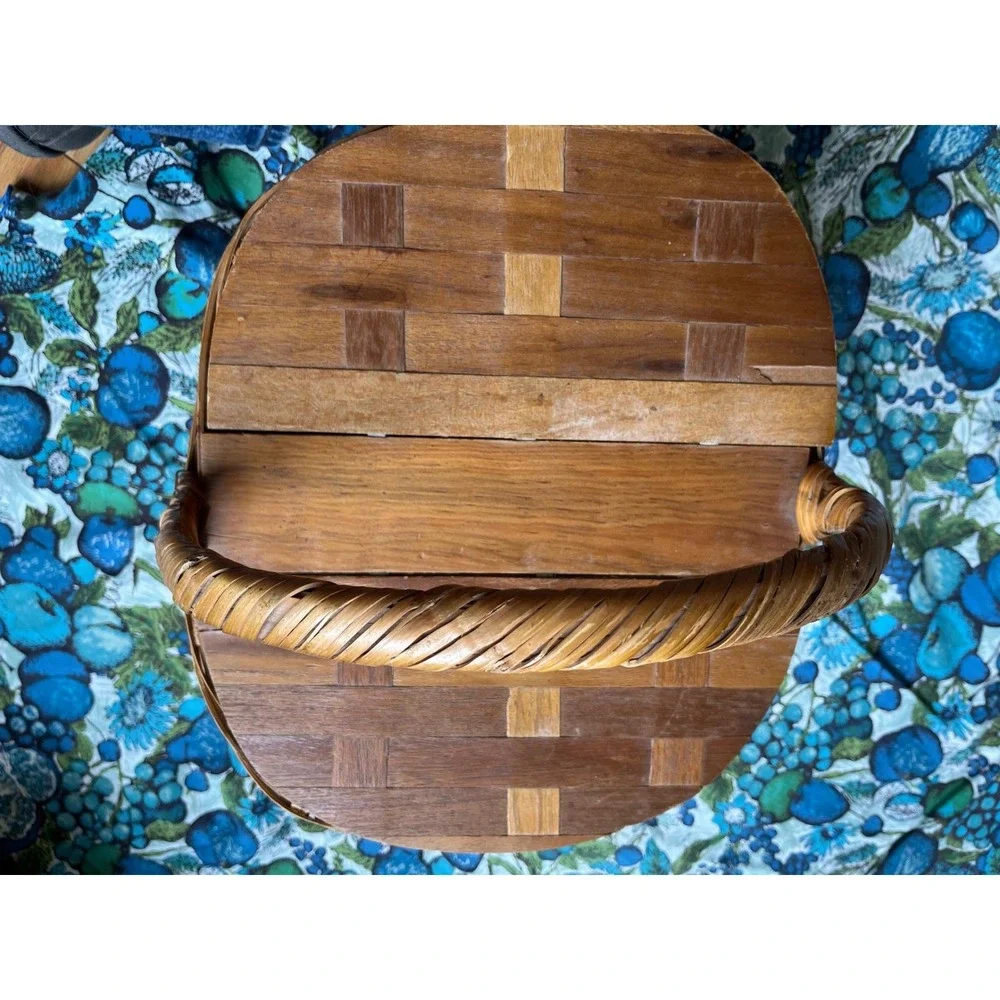 Unbranded vintage wicker