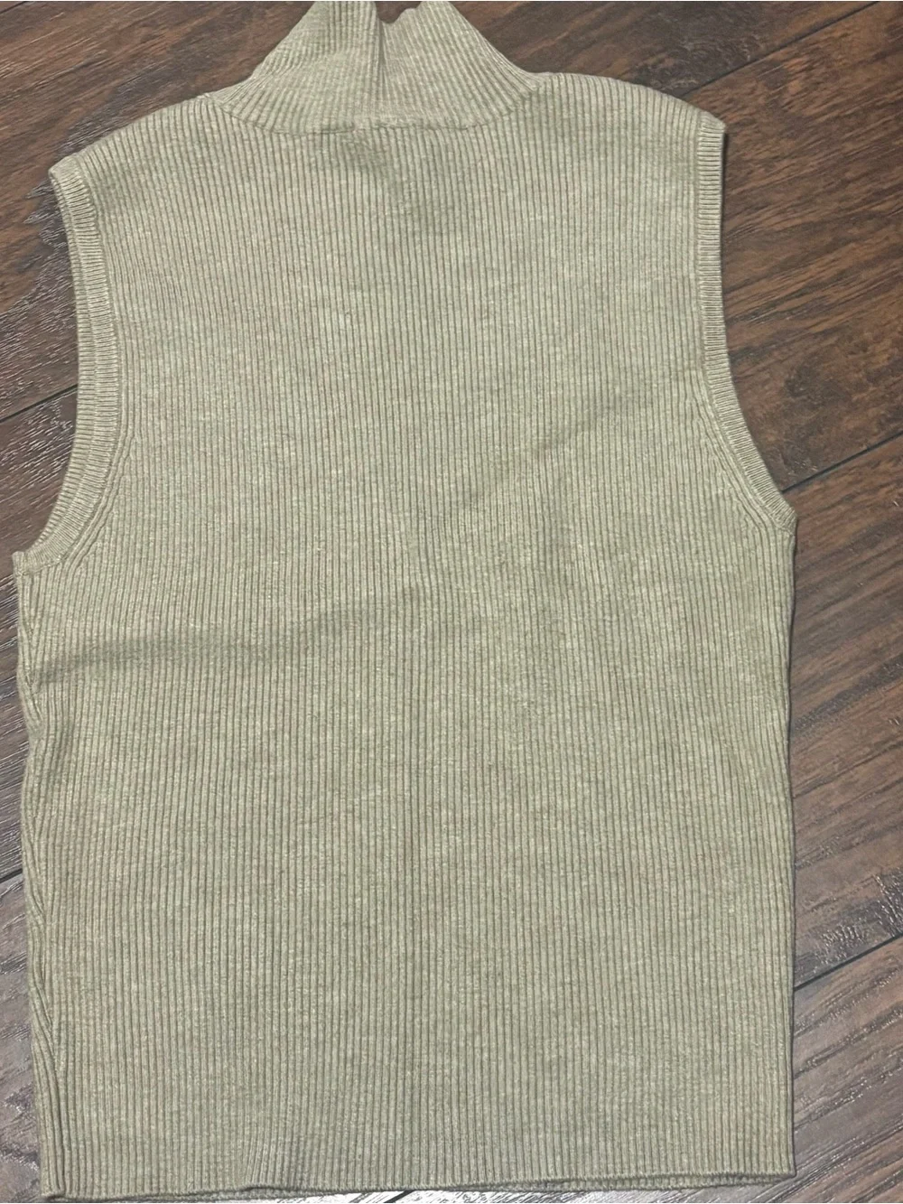 Sage The Label Beige Mock Neck Ribbed Knit Sleeveless Top Large - Like New