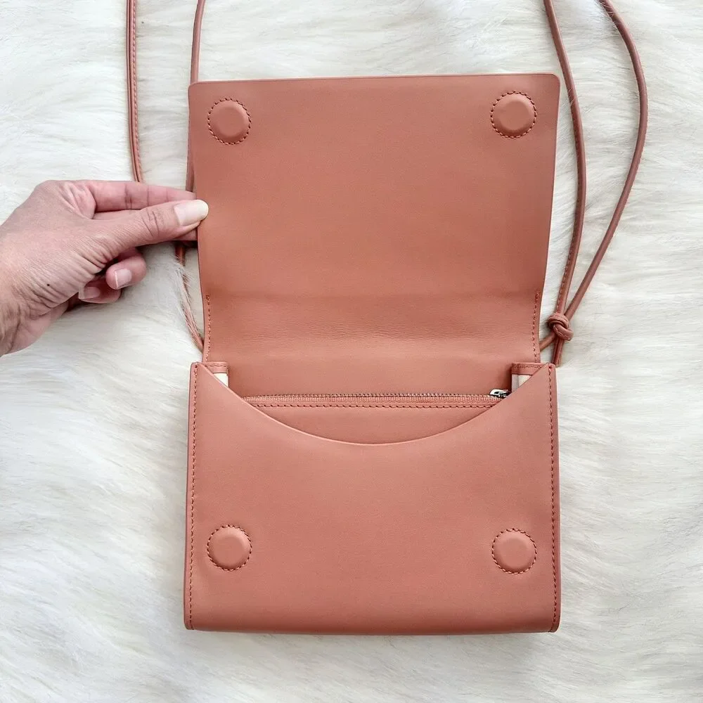 BAGGU gently worn