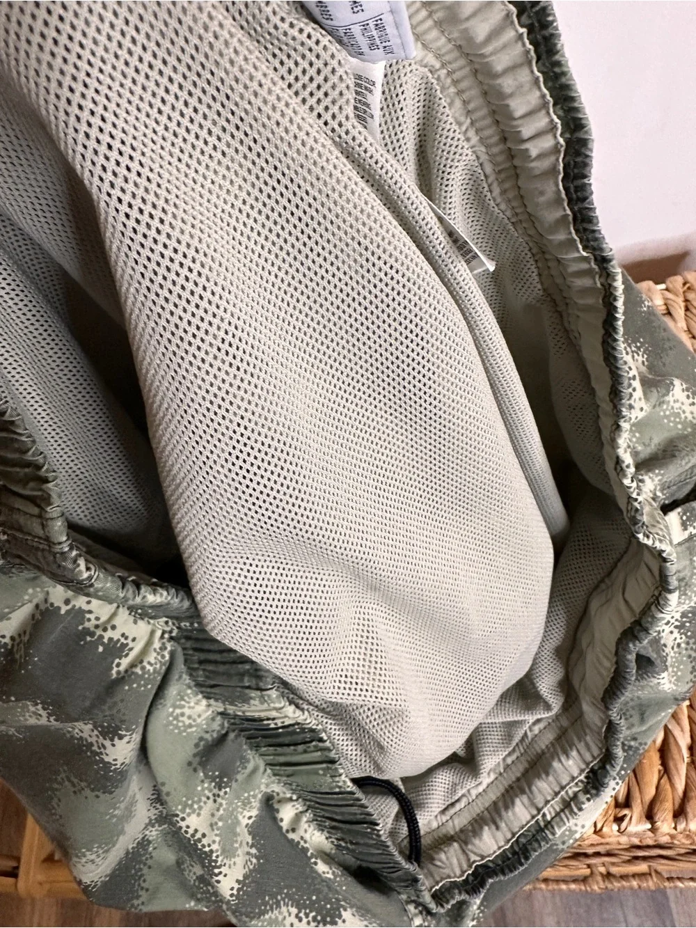 Columbia Men's Green Camo Swim Trunks‎ size large