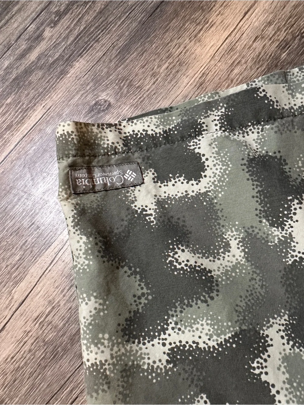 Columbia Men's Green Camo Swim Trunks‎ size large