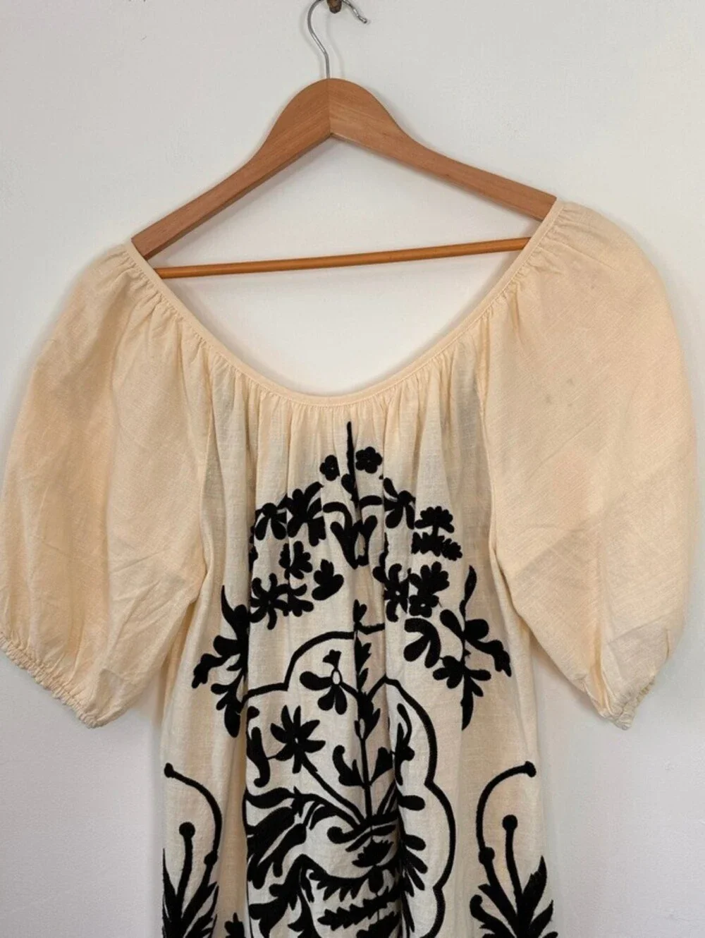 Free People Fiona Embroidered Mini Dress‎ Size M Linen Cream Black