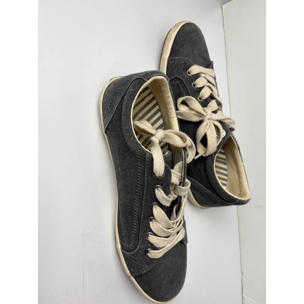 Taos Footwear taos star