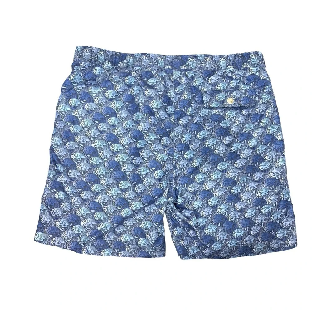 Peter Millar blue excellent trunks
