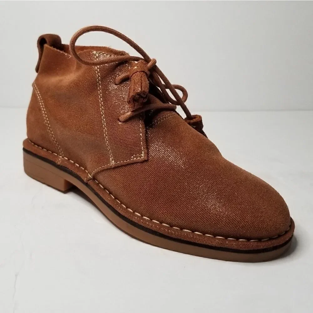 Hush Puppies Women's size 6 camel color