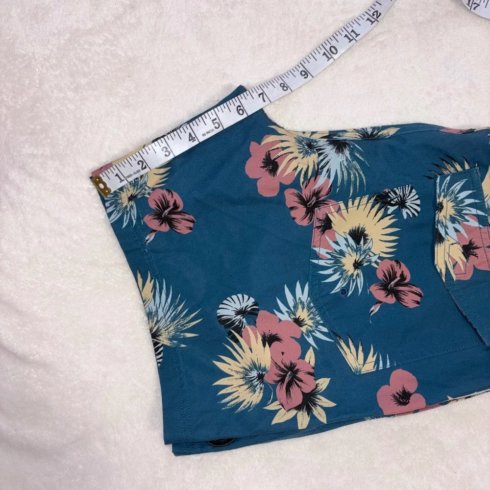RVCA‎ Boardshorts Mens Small Blue Floral Tropical VA Elastic Waist Swim Trunks