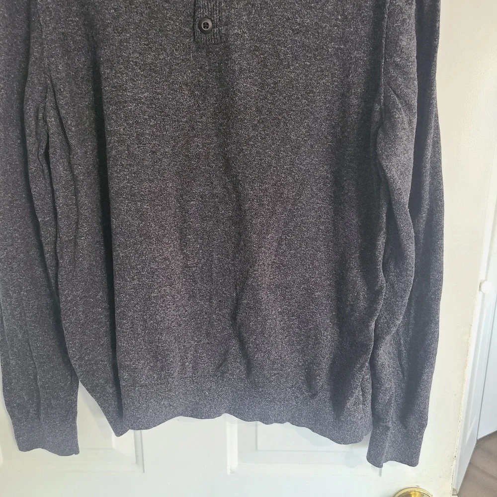 Express 100% Cotton 3 Button Mock Neck Sweater Size XL Charcoal‎ Gray Mens