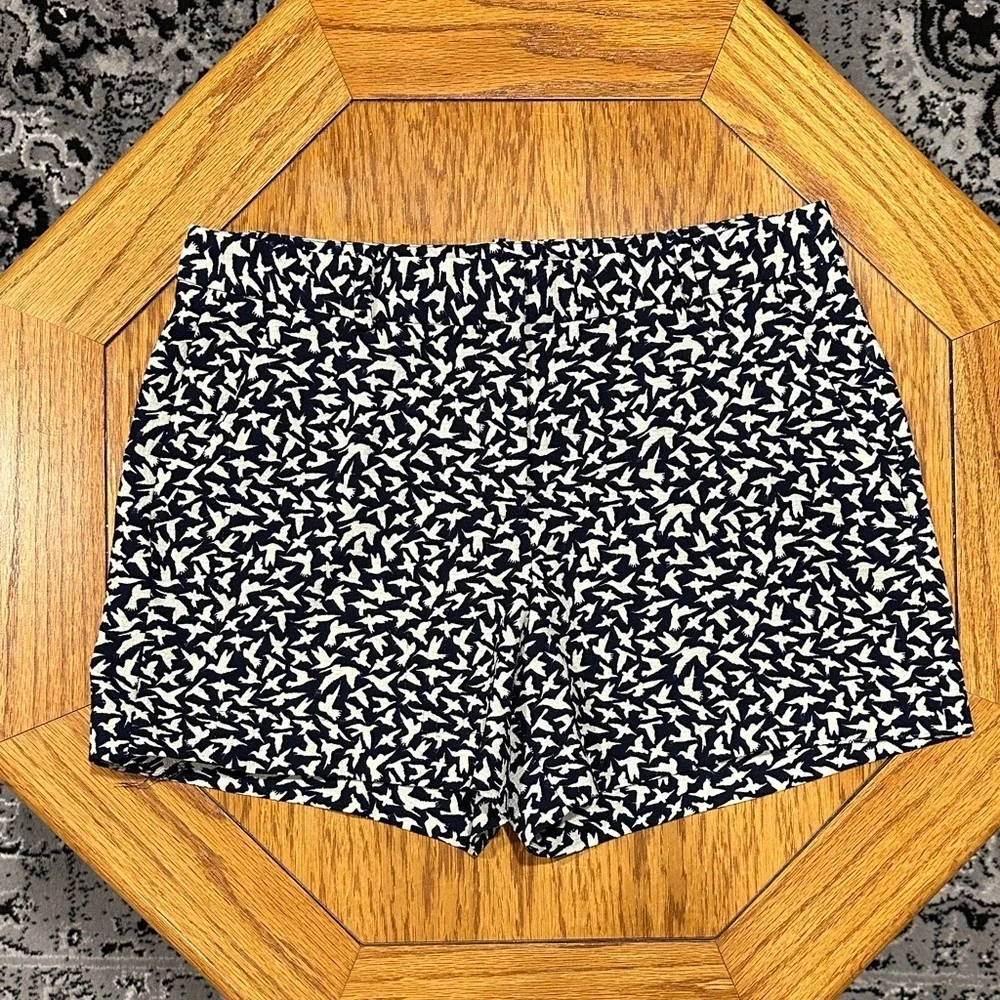 *ZARA* Basic Dark Blue Black x White Bird Pattern Shorts Size Small