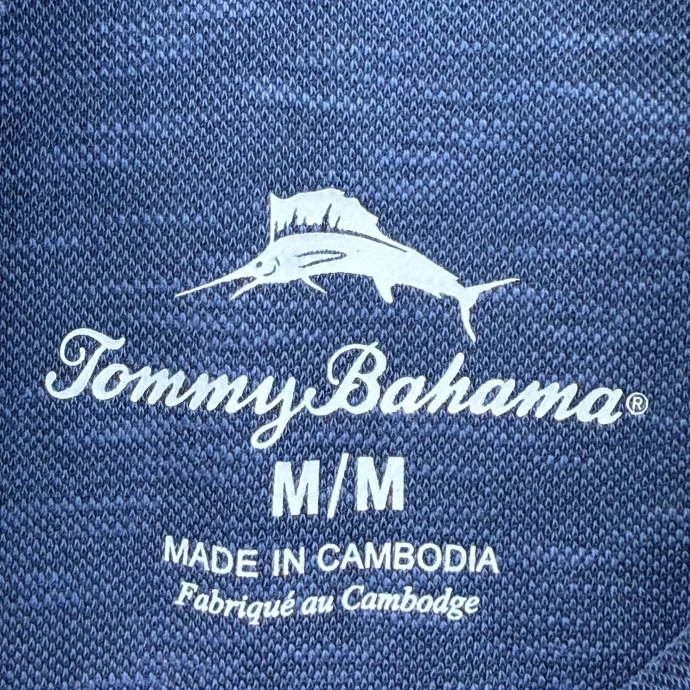 Tommy Bahama sweatshirt zip flaws