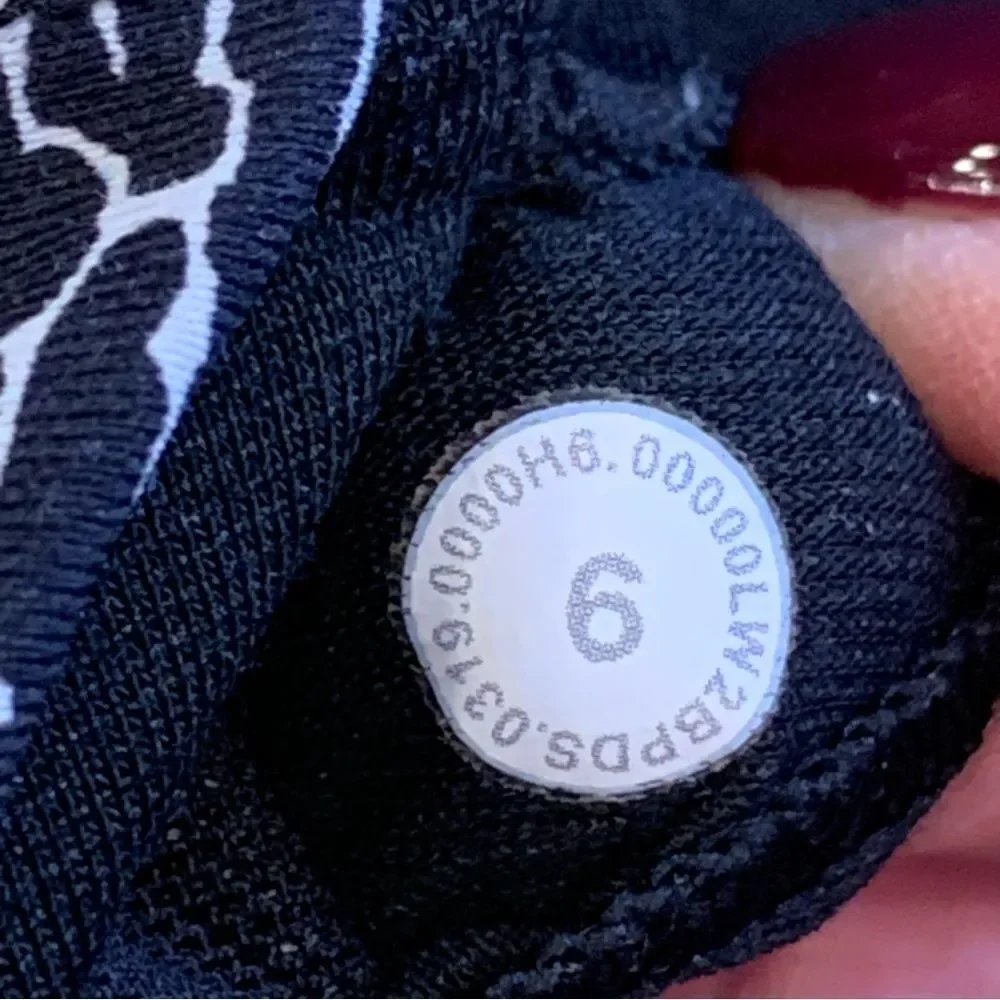 lululemon athletica breathe sweat