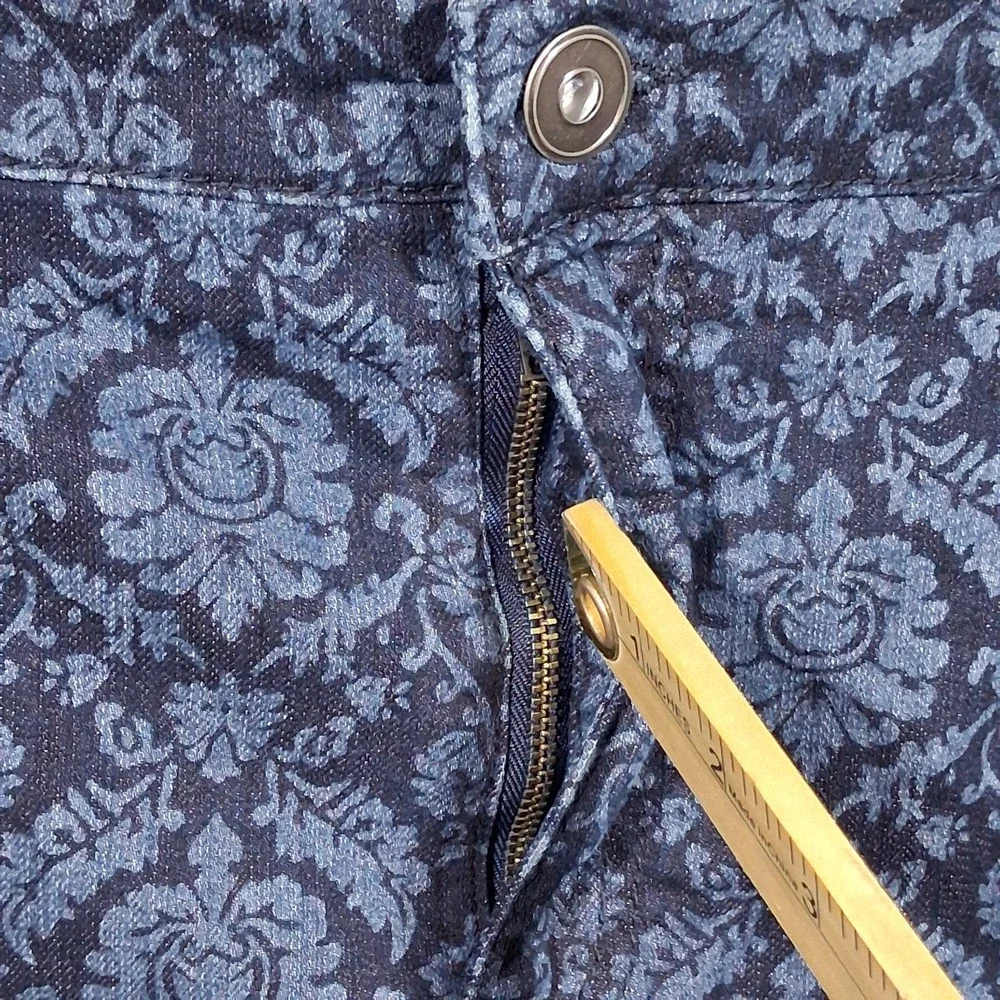 CJ Banks material pocket ornate