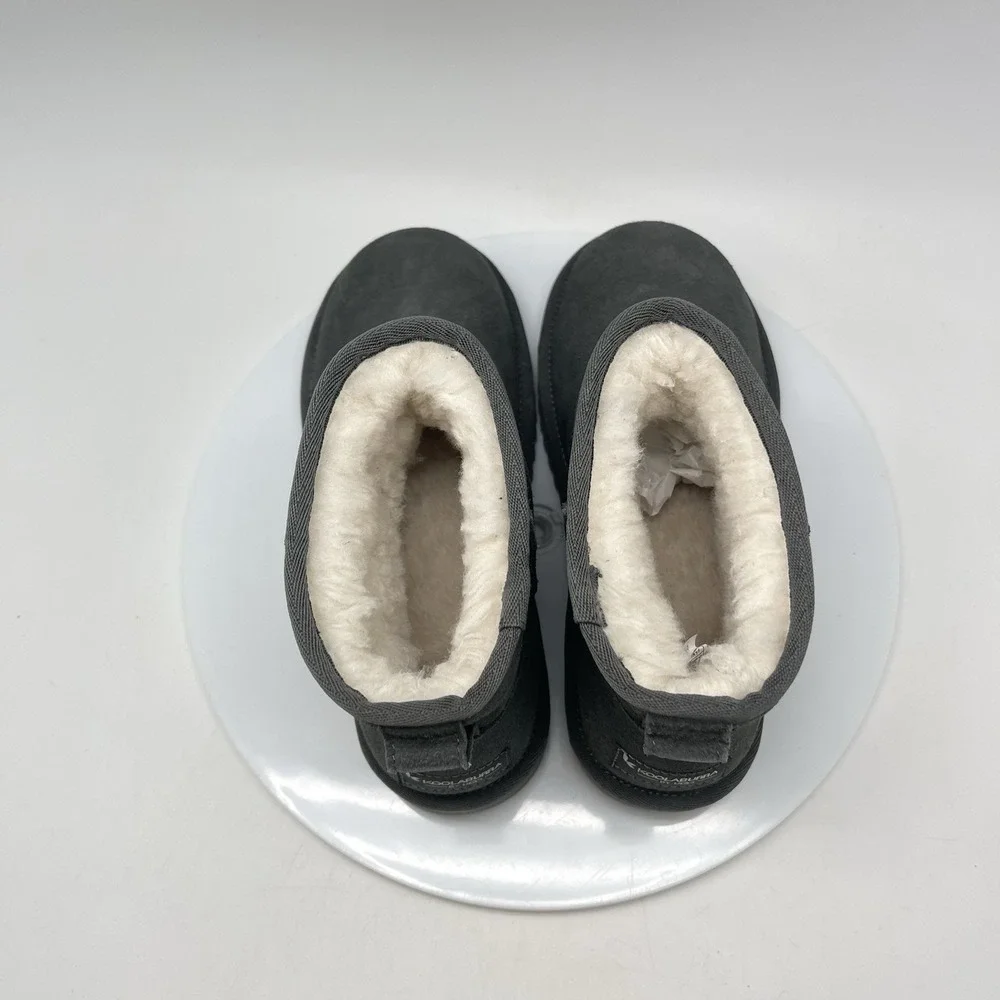 Koolaburra by UGG size womens