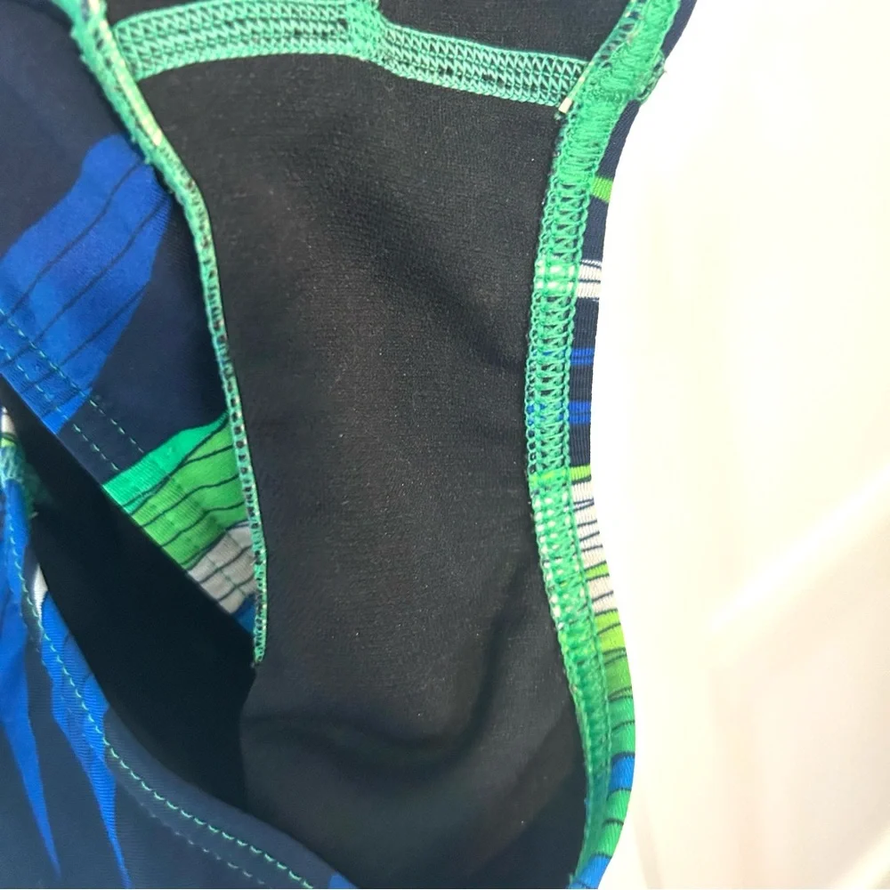 Speedo make splash