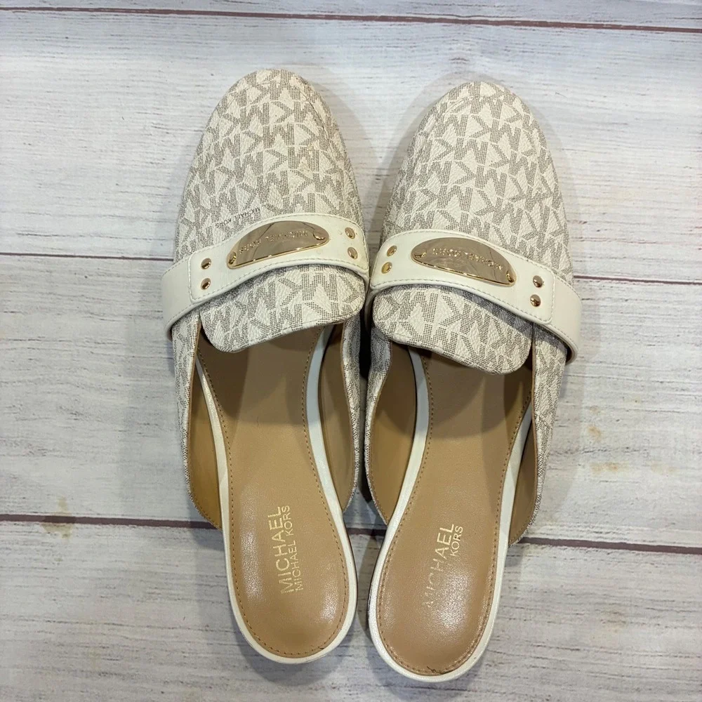 Michael Kors Logo Plate Mules Womens 6.5M‎ White MK Print Gold Hardware PV22B