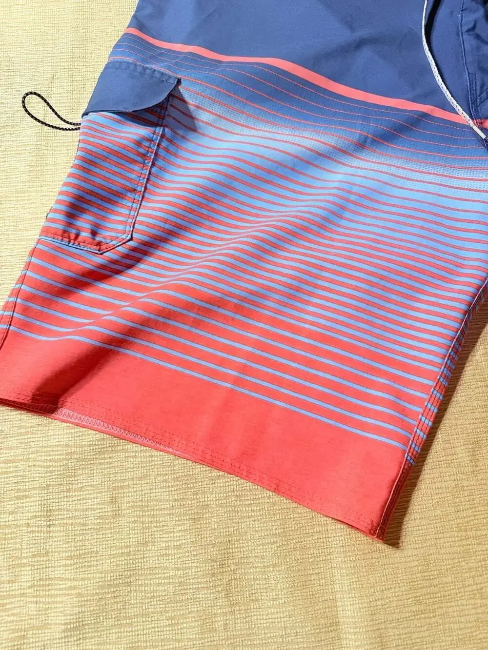 Billabong red blue