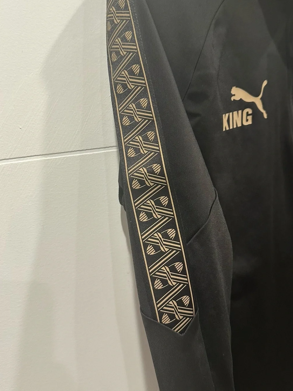 Puma lightweight pull