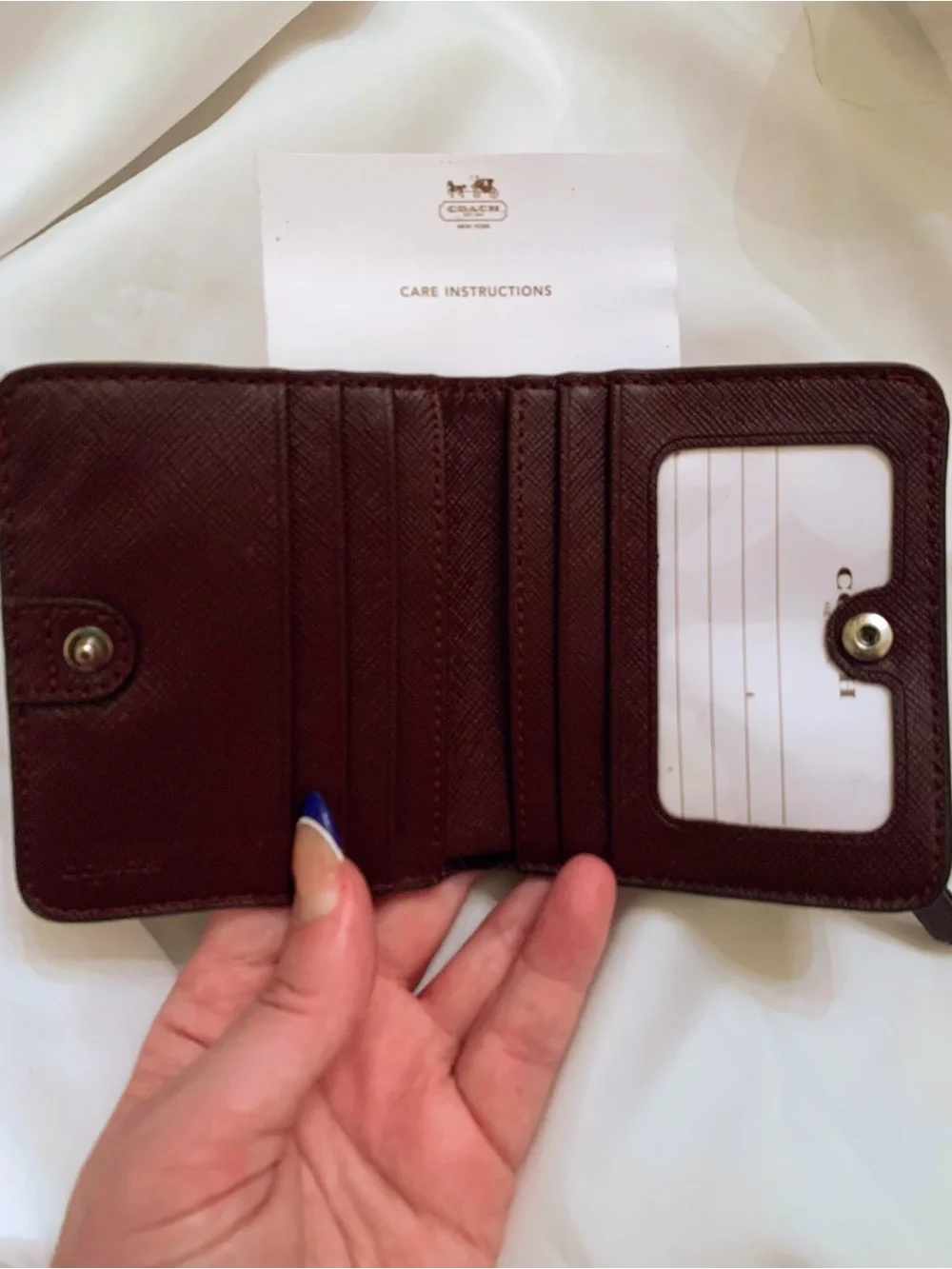 Coach sleek compact