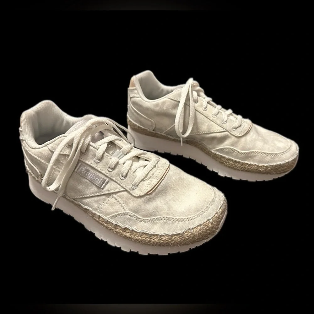 Reebok women classic