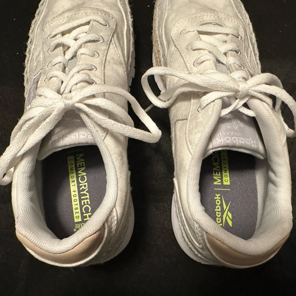 Reebok women classic