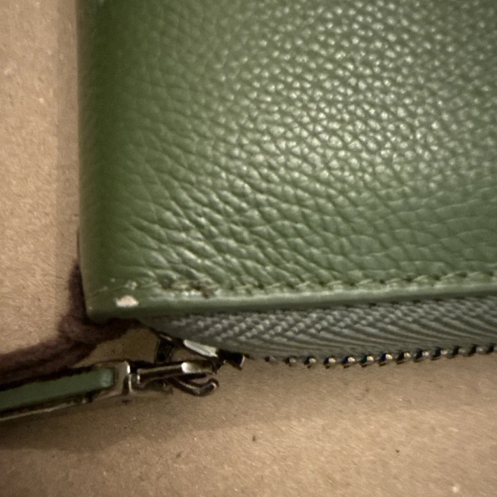 BVEYZI leather wallet