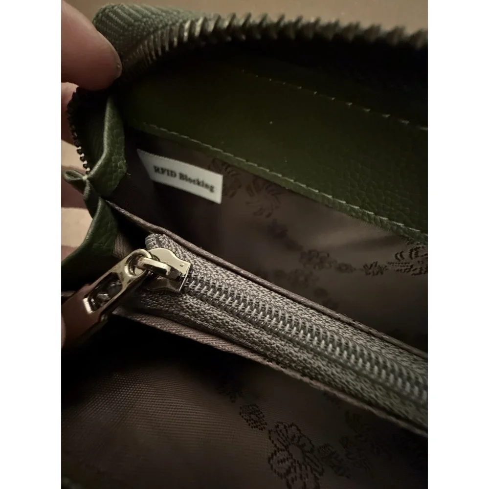 BVEYZI leather wallet