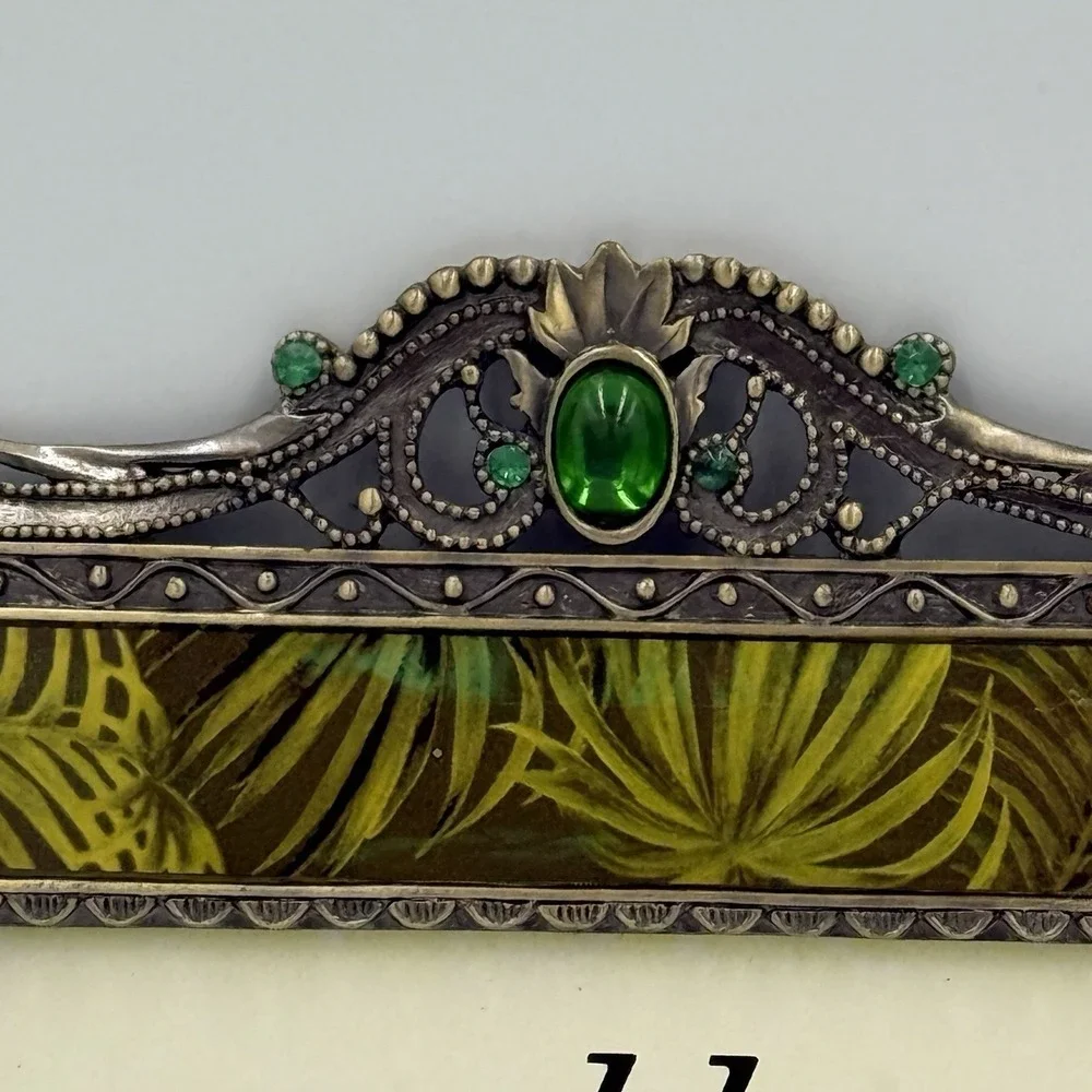 Cbk enamel picture